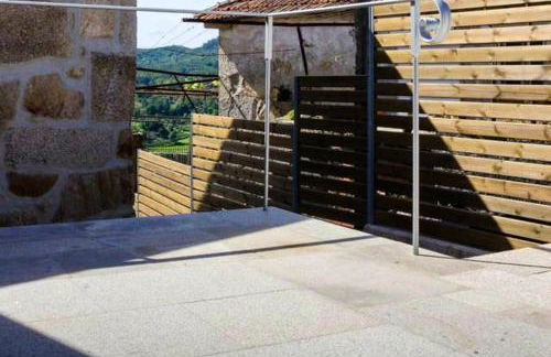 Charming house in Riba de Mouro with terrace and parking - Foto 9