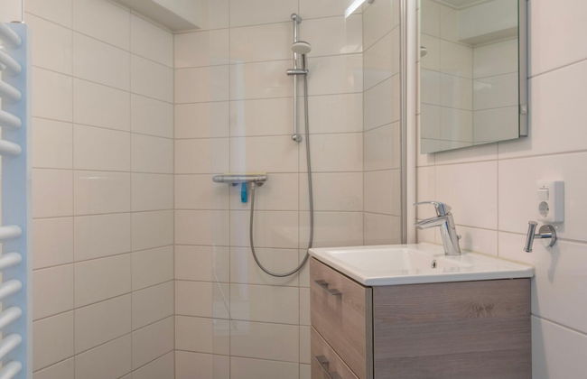 Bungalow in Zeeland Near Sandy Beaches - Photo 11