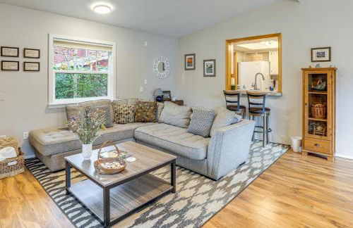 Port Angeles Abode with Yard and Guest House! - Foto 10