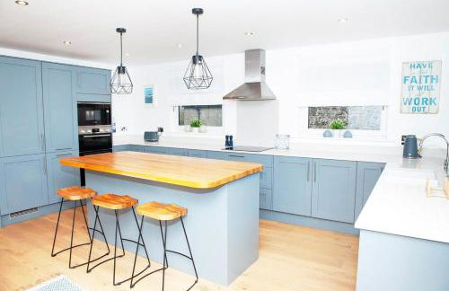 Elisa Villa - tranquil retreat 5 mins from the sea - Foto 32