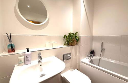 Issara Apartments 41 - Great location & Private Parking - Foto 14