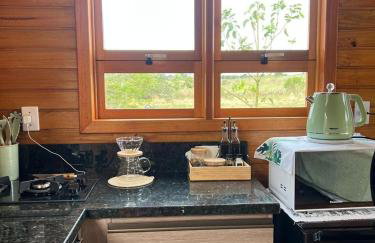 Chalé Tiny house com banheira e lareira - Foto 3