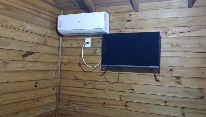 Ap cozalinda ar-condicionado a 6km do Aeroporto de Floripa - Foto 2