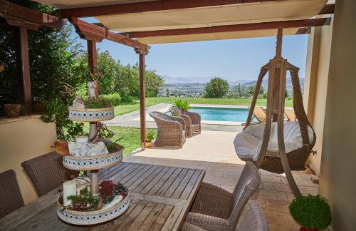 Luxury Maisonette with Pool - Foto 4