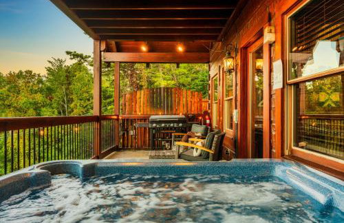 Splashtacular: Indoor Pool~Gorgeous Views~HotTub~GameRoom~Resort - Photo 15