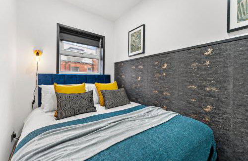 Designer 4 Bed House in Leeds - Sleeps 13 - Foto 28