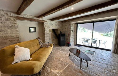 Banassac Canilhac Gite pour 4 personnes avec piscine partagée et vue panoramique en Lozère - Foto 10