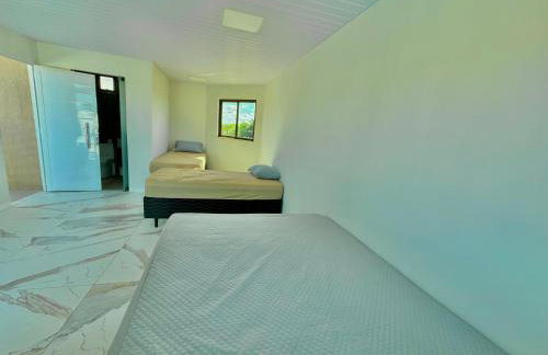 Bela acomodação em jacuipe com churrasqueira, piscina, mesa de sinuca e três quartos, dois sendo suítes! Além de muito espaço por toda a área! - Foto 23