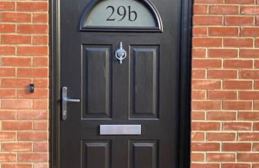 New studio apartment - minutes walk to Cathedral - Foto 23