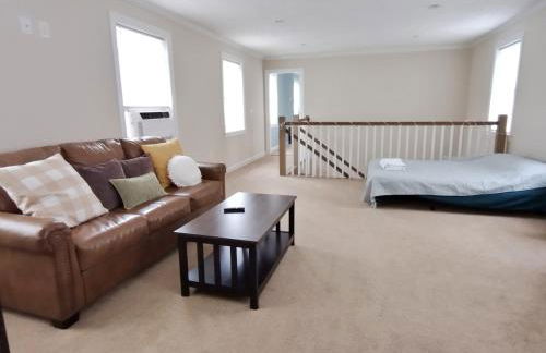 Backwoods Family Getaway! 3 Bedroom house! - Foto 20