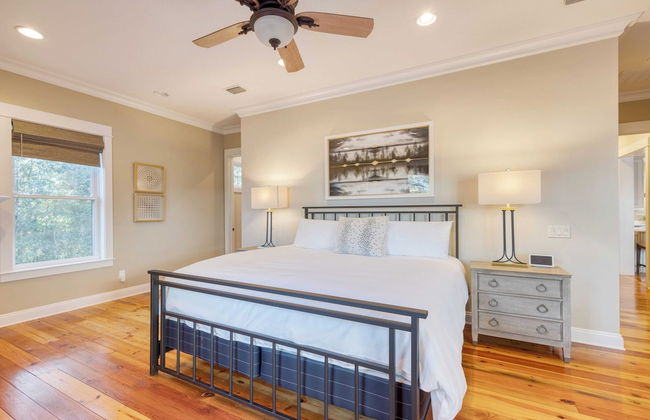 Blackwater Bay Hideaway by Avantstay Waterfront, Pool, Dock, Hot Tub - Photo 39