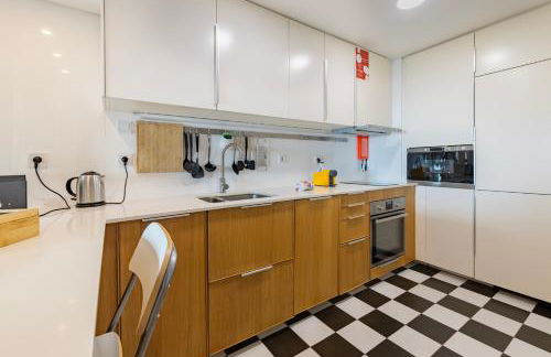 Cozy beach studio retreat near Lisbon with Sea View - Foto 6