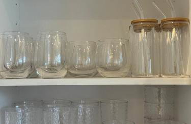 NEW-Upscale-EnSuites-King Bds-Fast WiFi-Quiet Area - Foto 11