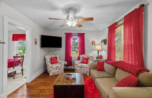 Coca Cola Cottage - Stay & Play Near Purina Farms - Dog Friendly - Foto 38