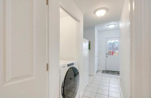 Cozy Mtn-View Retreat with Yard Near Hiking and Golf! - Foto 21