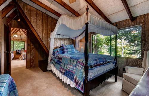 Dock and Resort Perks Quiet Lakefront Cottage - Foto 21