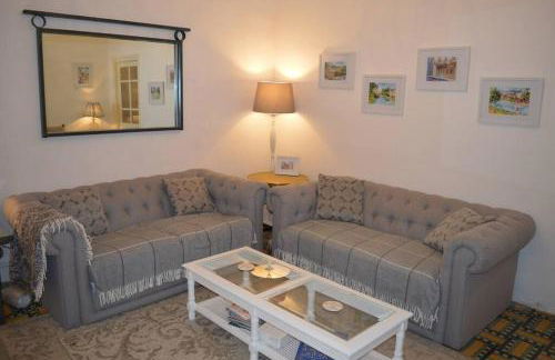 Riverside 4 bed house full of character and charm - Foto 8