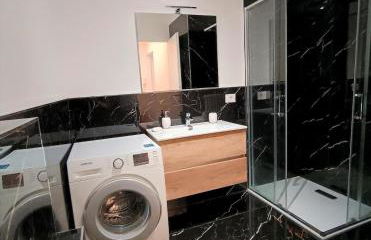 Moderno bilocale con balcone e posto auto a Trento - Foto 8