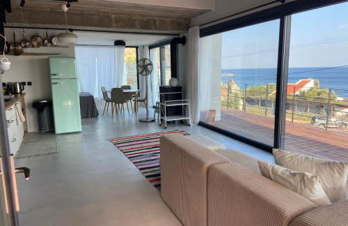 A House with A View - Foto 8