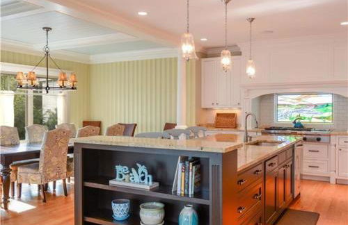 Sea Breeze by Bayley Vacation Rentals - Foto 14