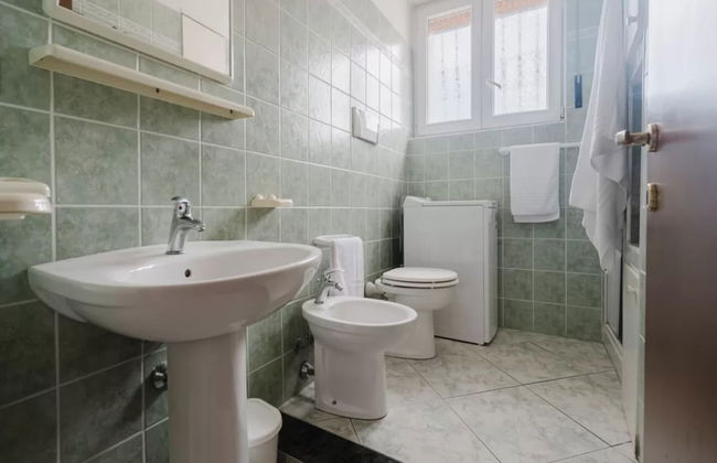 Breathtaking Seaview Apartment in Porto Torres - Foto 8