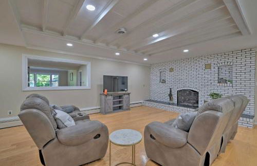 Coastal Edgewater Home with Private Hot Tub! - Foto 17
