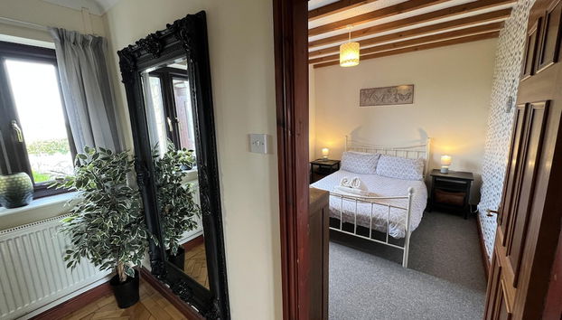 Detached Farmhouse 4 Bed/sleeps 9, Mountain Views! - Foto 2, Camera