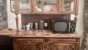 Casa Valentino in Via Liberale Isolabona Sleeps 8 Isolabona Italy - Foto 4