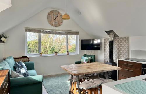 One bed Character Cottage with Parking and Garden - Foto 6