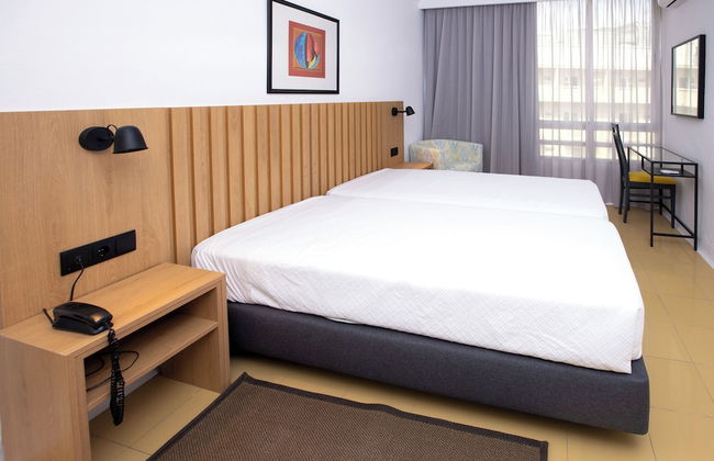 Hotel Apartamentos Foz Atlântida - Foto 9