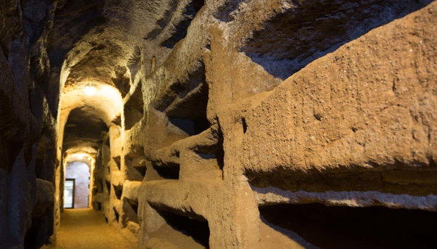 Tour por las Catacumbas de la Vía Appia - Foto 4, Túneles de las catacumbas
