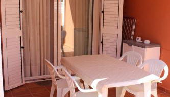 Apto. con gran terraza y acceso directo a piscina. - Foto 3