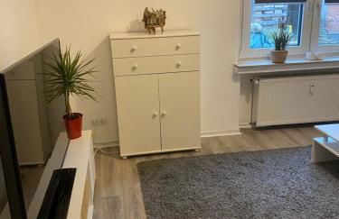 Schöne Ferienwohnung mit Terrasse, nur 2 Minuten zur Autobahn - Foto 17