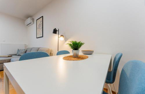 Flex SelfCheckIns 138 - Zagreb - Bedroom - Parking - Loggia - Foto 15