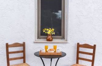 Το σπιτι του μελισσοκομου - Foto 13