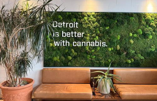 420 friendly Artsy walk Riverfront Loft King Bed - Foto 22