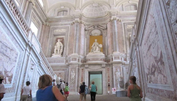 Tour por el Nápoles monumental con visita al Palacio Real - Foto 3