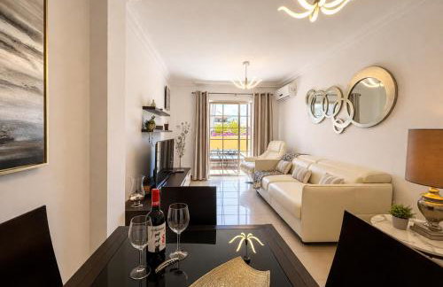 Terrazas del Duque II Hideaway - Photo 4