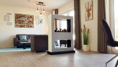 FerienHAUS Marta am Diemelsee im Sauerland mit eigener Sauna, Garten, Terrasse, Balkon und Blick auf den See - Foto 5