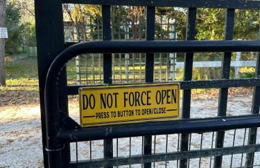 Bare Feet Bunkhouse-Close to beach & dog friendly - Foto 60