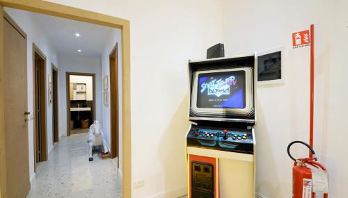 Led House Roma - Photo 3, Game Room