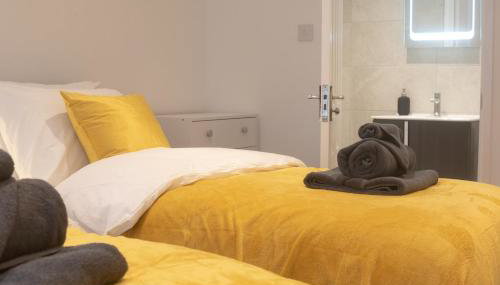 Entire modern 2 Bedroom 2 bathroom Flat in Pinner - Foto 5