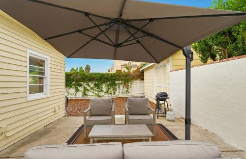 Draper Bungalow By CoastVH - Charming 1940 - Photo 37