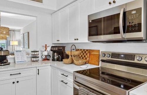 Coastal Paradise Condo Steps To Crescent Beach - Foto 15