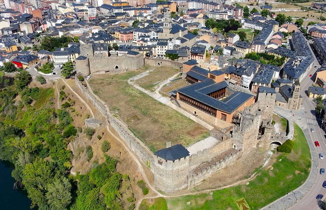 Visita guiada por el castillo de Ponferrada - Photo 3