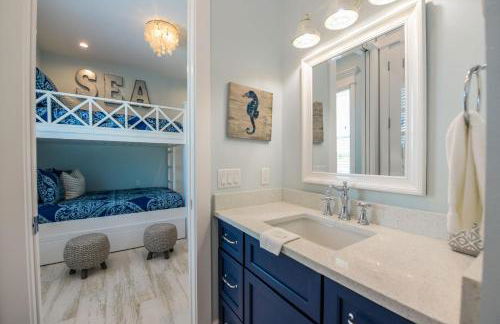 All Decked Out - Foto 40