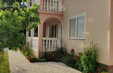 Apartments Juric - Photo 6