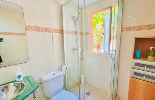 .Apartamento 1a linea de playa + piscina + parking DAIMUS - Foto 8