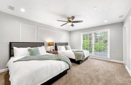 Mansion With Private Pool Basketball & Tennis courts - Foto 72