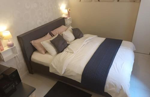 Leut Apartment - Photo 20